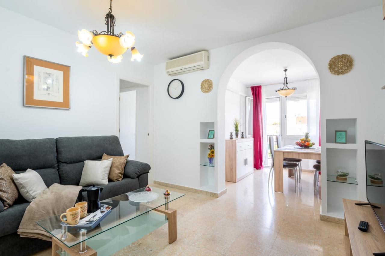 Piso 3 Dormitorios Hl Gines A 10" De Sevilla, A 20" Del Aeropuerto De Sevilla Екстериор снимка