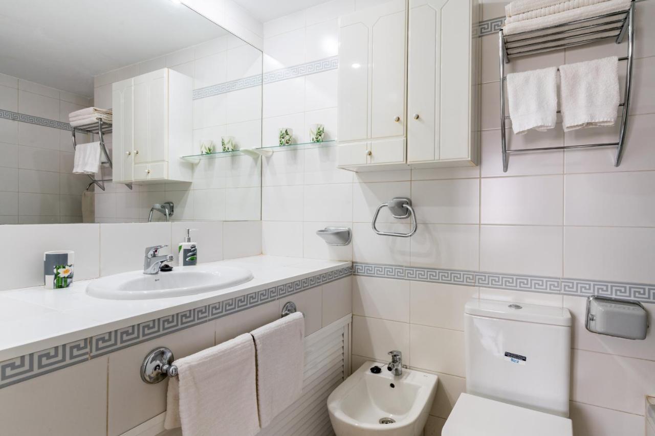 Piso 3 Dormitorios Hl Gines A 10" De Sevilla, A 20" Del Aeropuerto De Sevilla Екстериор снимка