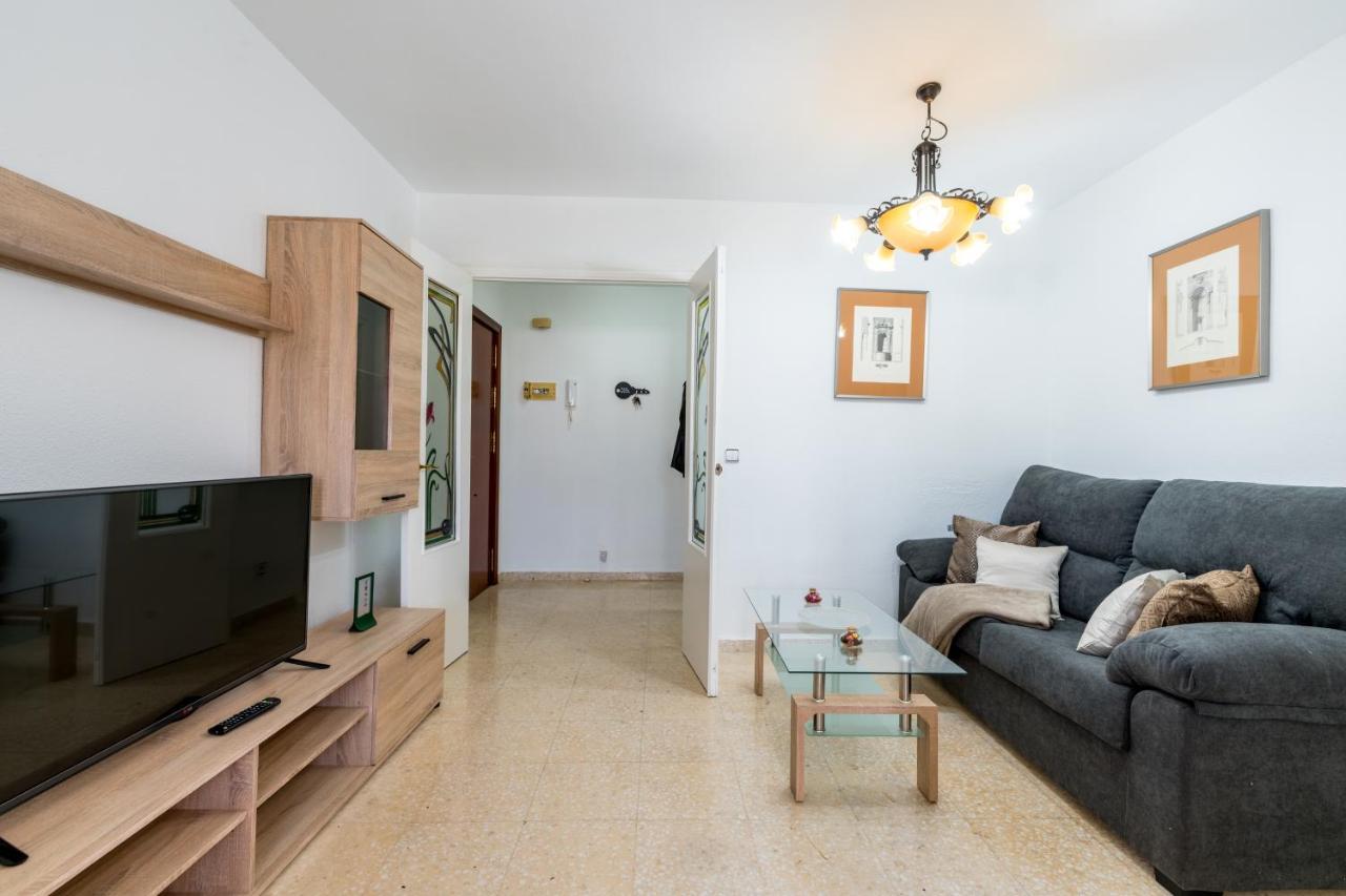 Piso 3 Dormitorios Hl Gines A 10" De Sevilla, A 20" Del Aeropuerto De Sevilla Екстериор снимка