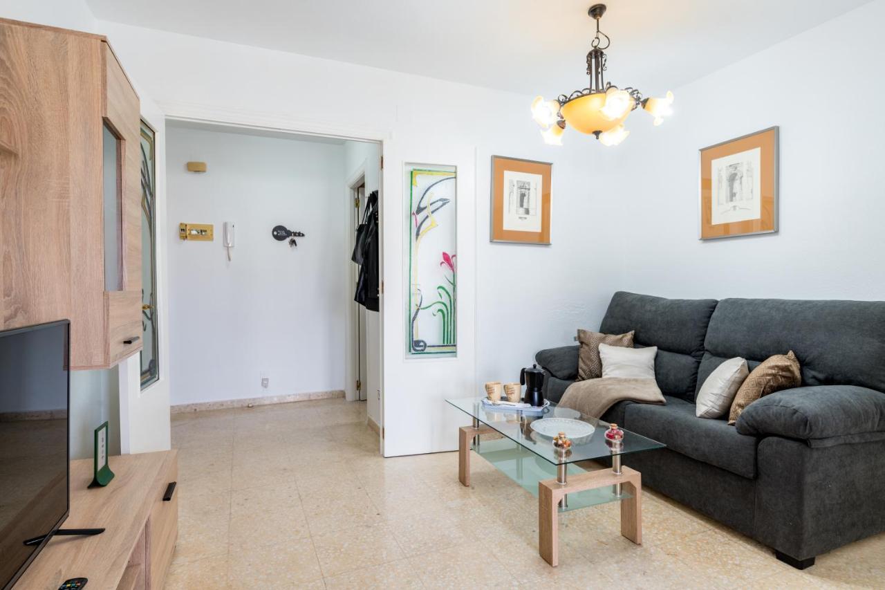 Piso 3 Dormitorios Hl Gines A 10" De Sevilla, A 20" Del Aeropuerto De Sevilla Екстериор снимка