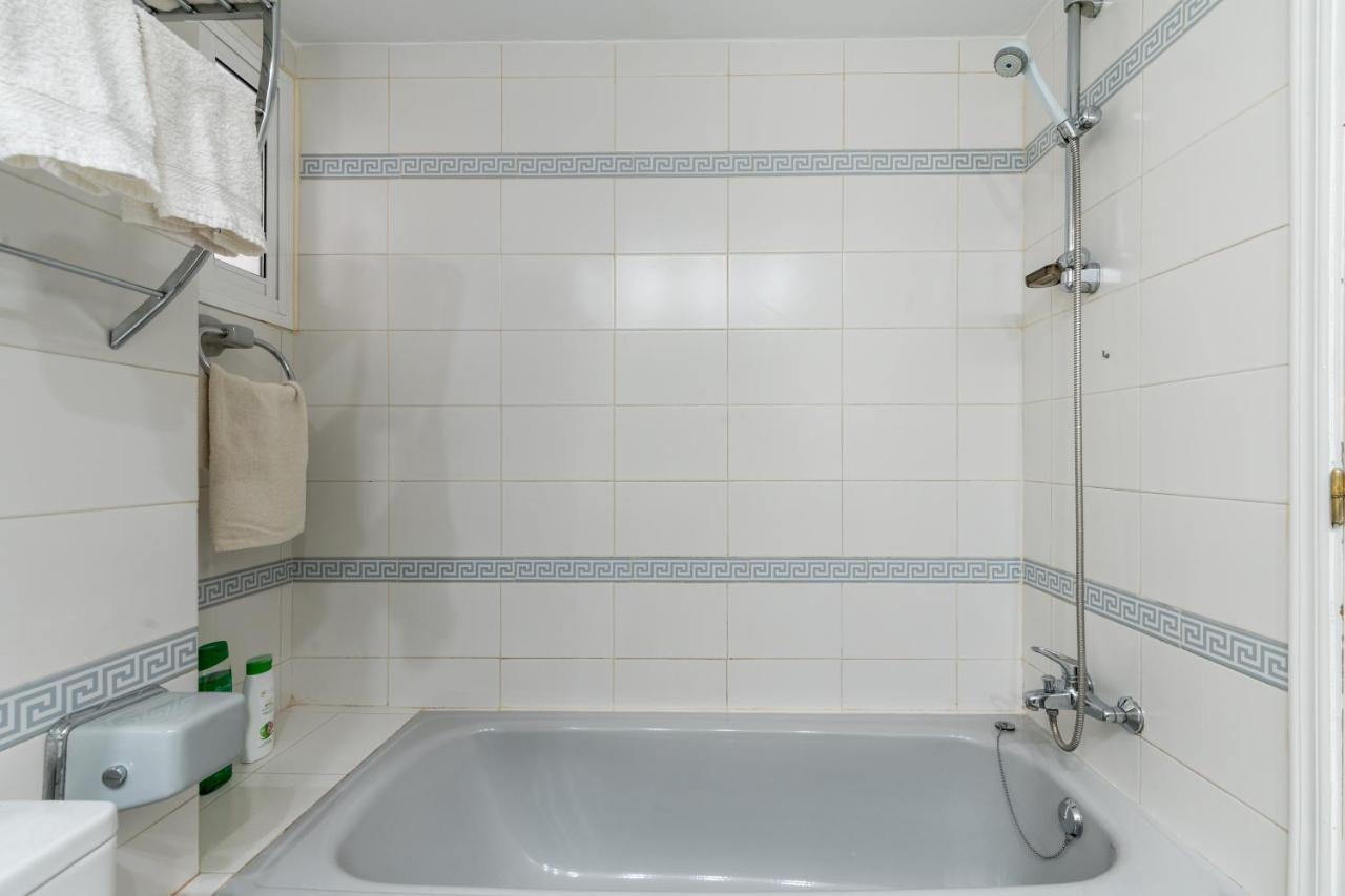 Piso 3 Dormitorios Hl Gines A 10" De Sevilla, A 20" Del Aeropuerto De Sevilla Екстериор снимка